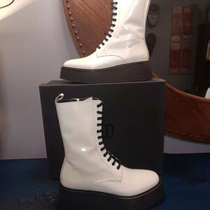 8 Brand / White Leather Platform Combat Boots
